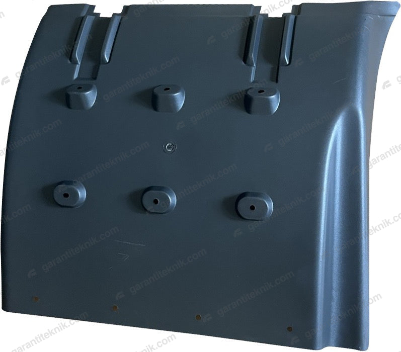 Front Right, Rear Left Fender